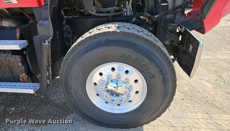 image for item EI3988 2012 Freightliner  114SD dump truck