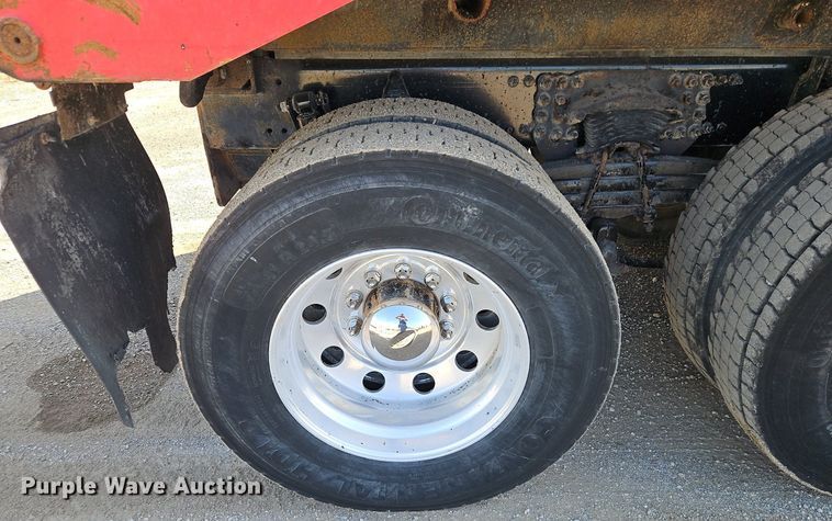 image for item EI3988 2012 Freightliner  114SD dump truck