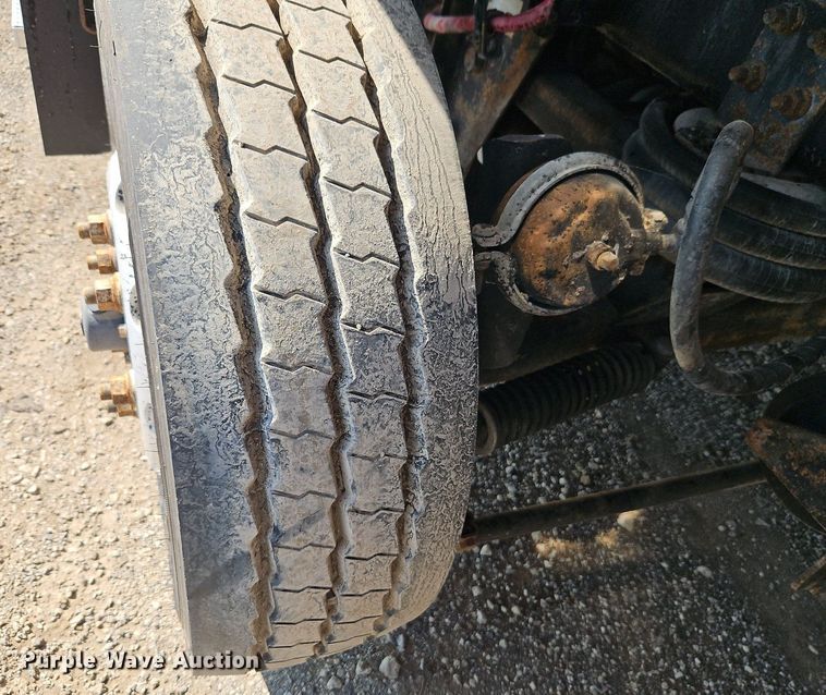 image for item EI3988 2012 Freightliner  114SD dump truck