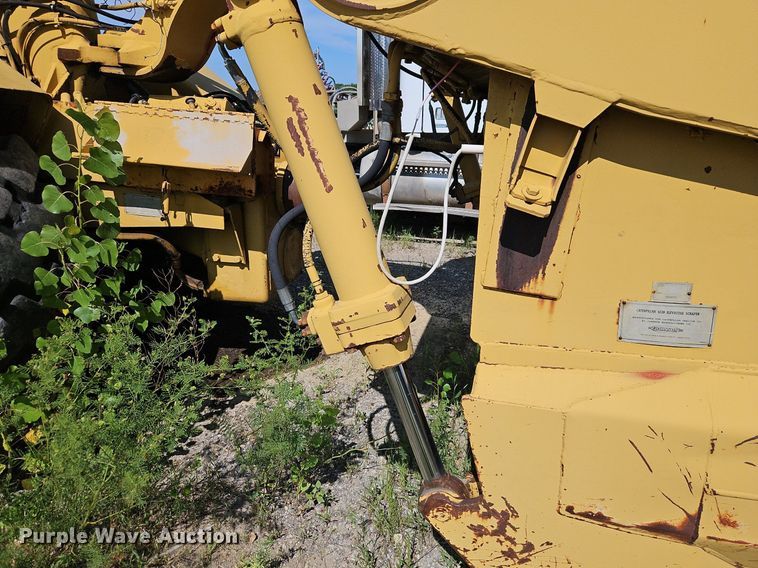image for item EI3989 1976 Caterpillar  613B elevating scraper