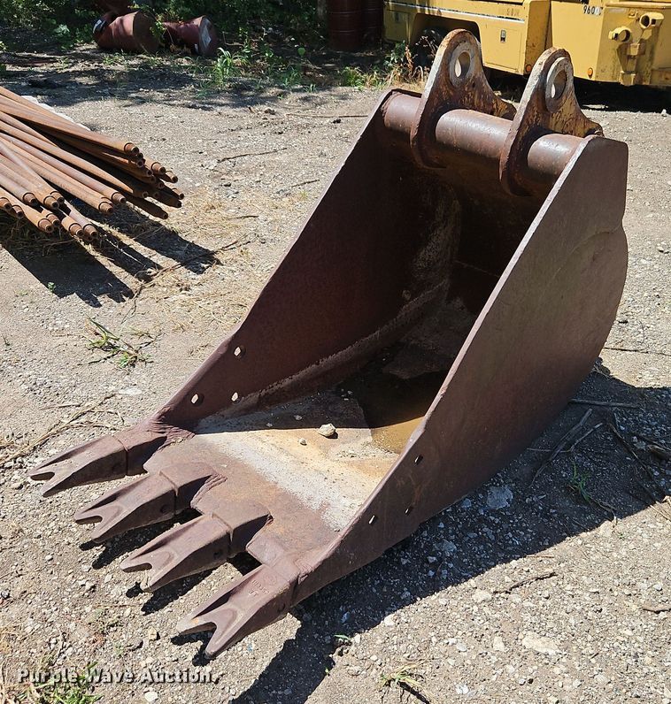 image for item EI8197 Excavator bucket