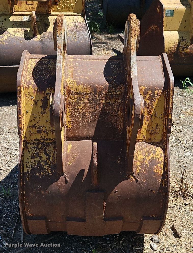 image for item EI8197 Excavator bucket