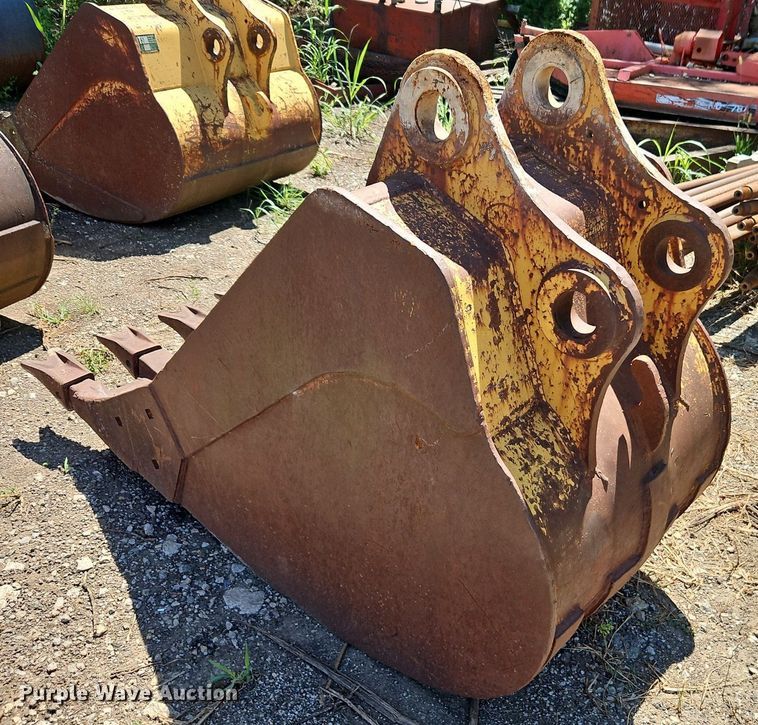 image for item EI8197 Excavator bucket