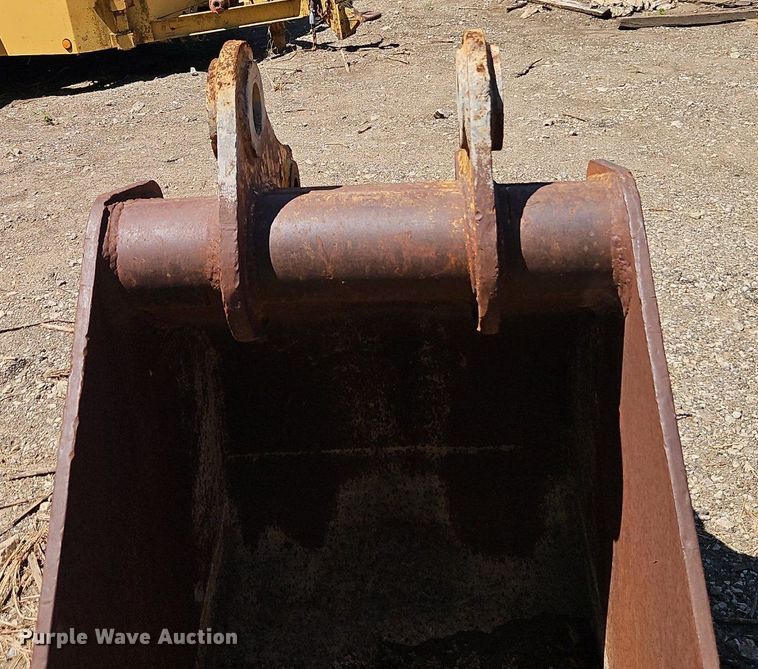 image for item EI8197 Excavator bucket