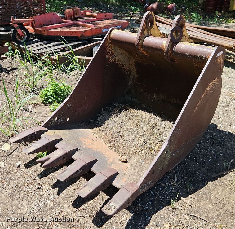 image for item EI8198 TSM excavator bucket