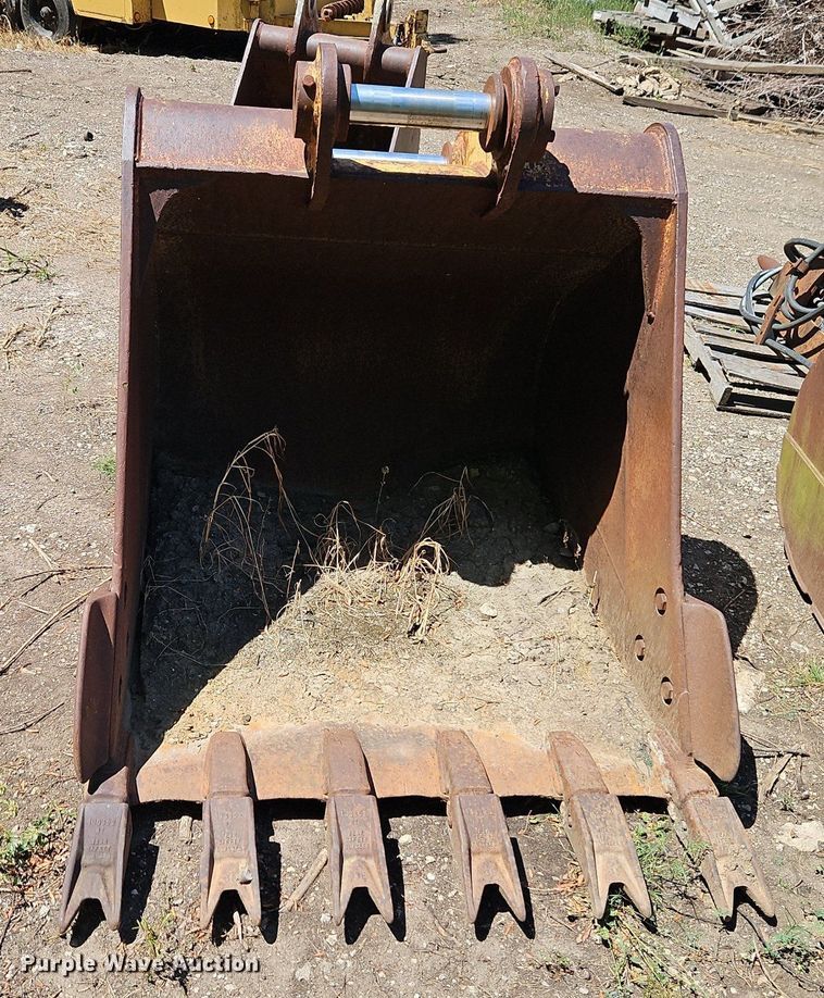 image for item EI8199 Balderson excavator bucket