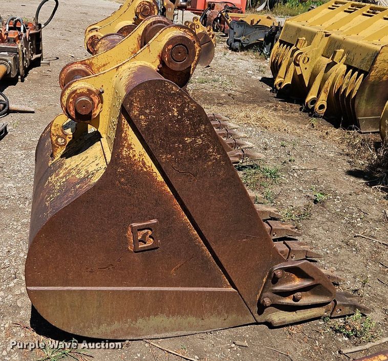 image for item EI8199 Balderson excavator bucket