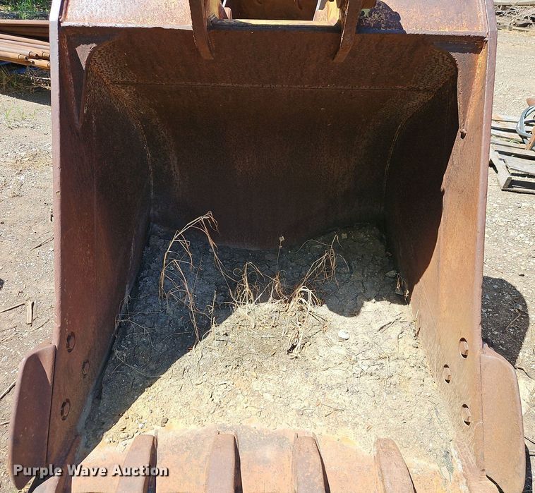 image for item EI8199 Balderson excavator bucket