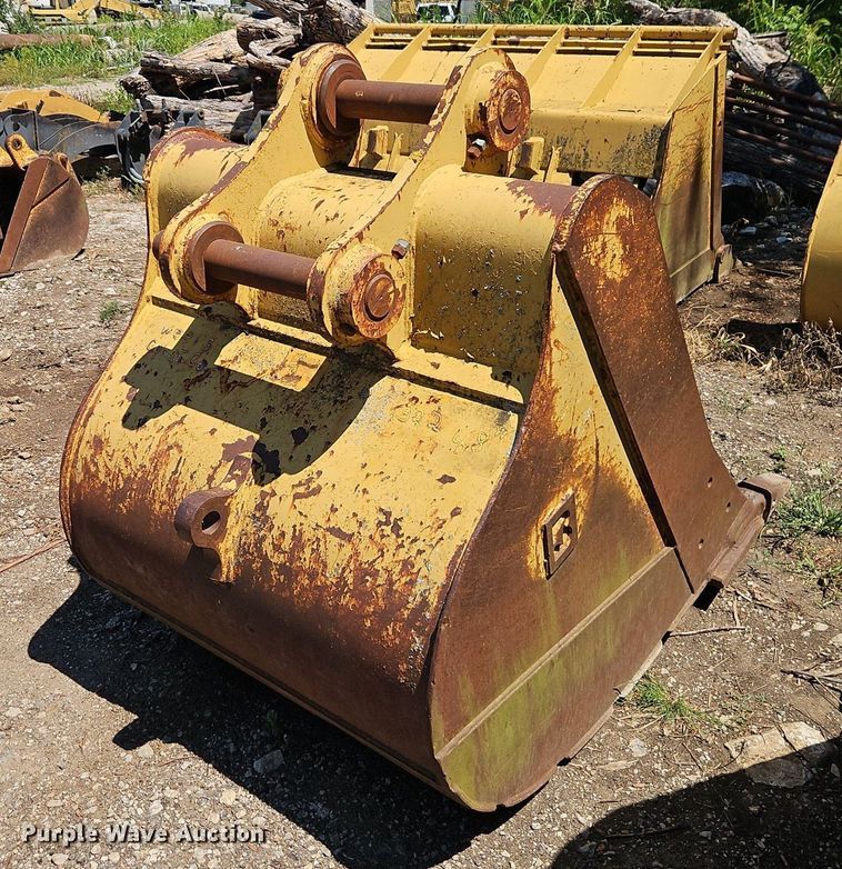 image for item EI8200 Balderson  excavator bucket