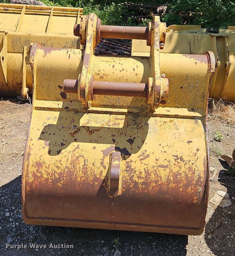 image for item EI8200 Balderson  excavator bucket