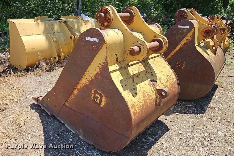 image for item EI8200 Balderson  excavator bucket