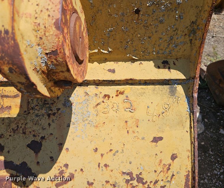 image for item EI8200 Balderson  excavator bucket