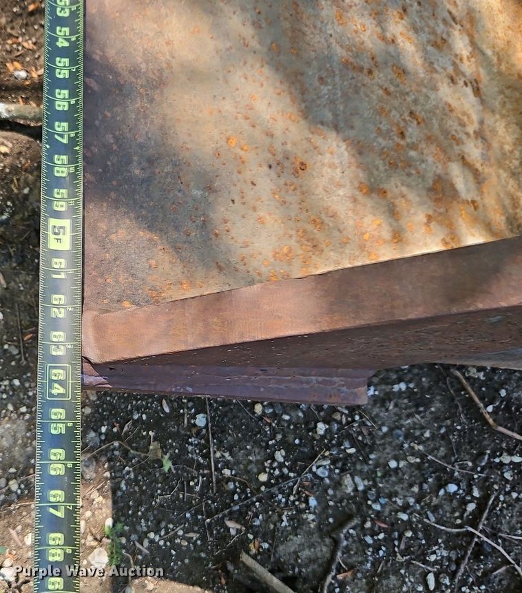 image for item EI8201 CF excavator bucket