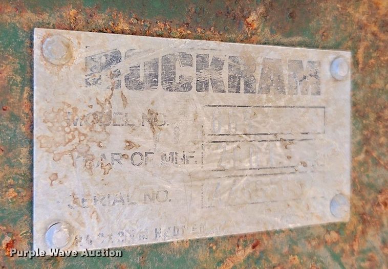 image for item EI8203 (2) breakers