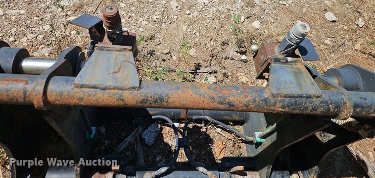 image for item EI8205 (2) hydraulic quick couplers