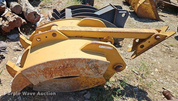image for item EI8207 Bodine excavator grapple