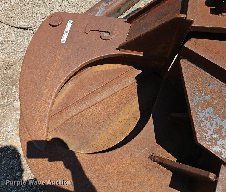 image for item EI8210 Pemberton CAT325L 5 WS400 excavator grapple 