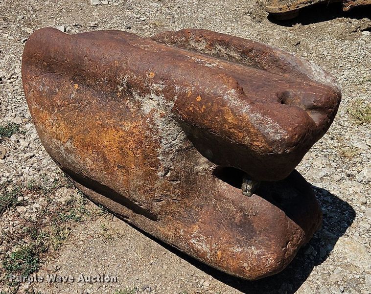 image for item EI8211 Wrecking ball