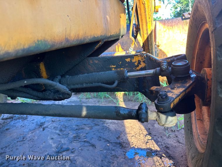 image for item EJ4437 1978 Case 580C backhoe