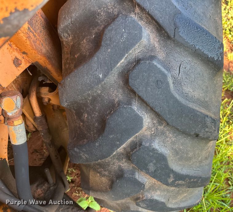 image for item EJ4437 1978 Case 580C backhoe