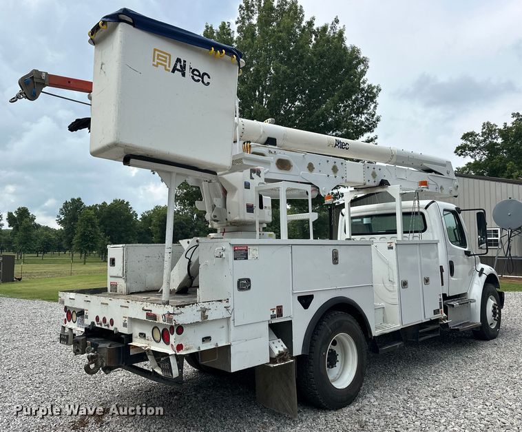 image for item EJ4450 2015 Freightliner  Business Class M2 bucket truck