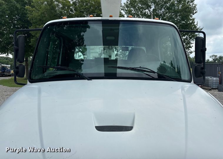 image for item EJ4450 2015 Freightliner  Business Class M2 bucket truck