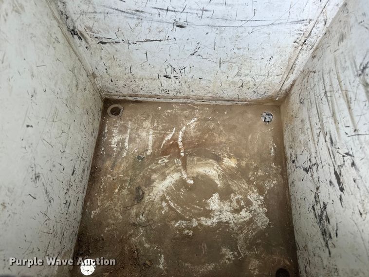 image for item EJ4450 2015 Freightliner  Business Class M2 bucket truck