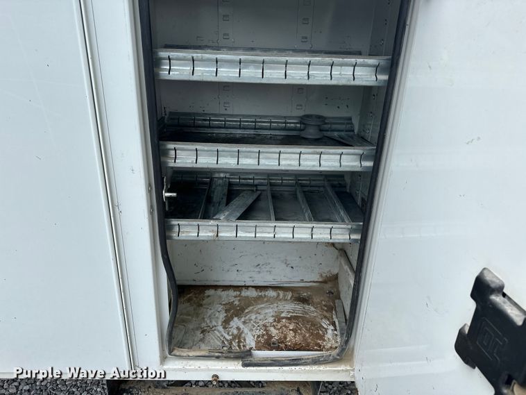 image for item EJ4450 2015 Freightliner  Business Class M2 bucket truck