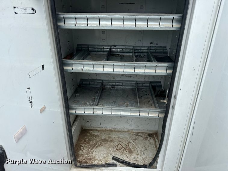 image for item EJ4450 2015 Freightliner  Business Class M2 bucket truck