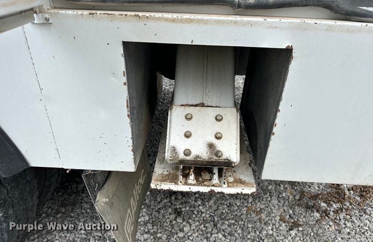 image for item EJ4450 2015 Freightliner  Business Class M2 bucket truck