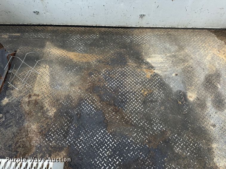 image for item EJ4450 2015 Freightliner  Business Class M2 bucket truck