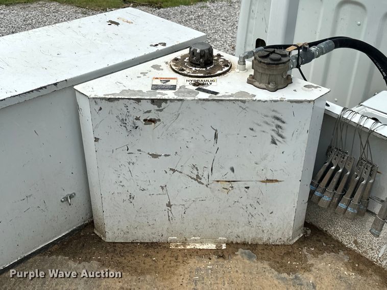 image for item EJ4450 2015 Freightliner  Business Class M2 bucket truck