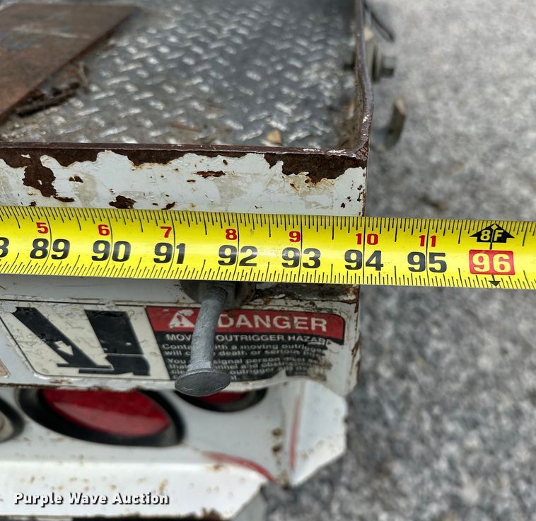 image for item EJ4450 2015 Freightliner  Business Class M2 bucket truck