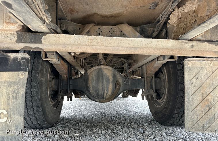 image for item EJ4450 2015 Freightliner  Business Class M2 bucket truck