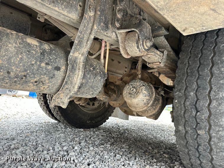 image for item EJ4450 2015 Freightliner  Business Class M2 bucket truck