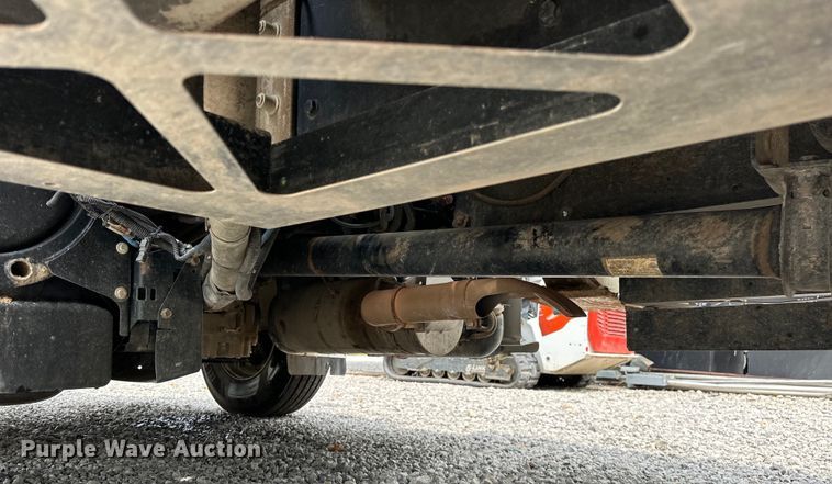 image for item EJ4450 2015 Freightliner  Business Class M2 bucket truck