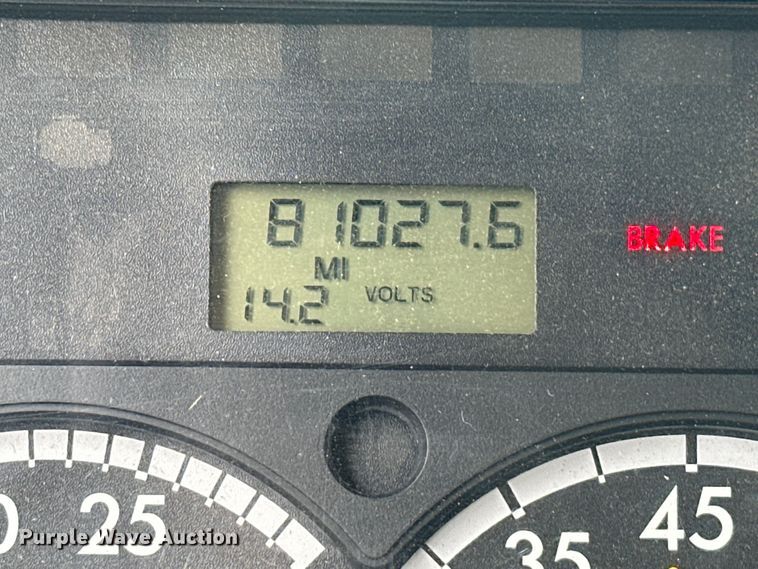 image for item EJ4450 2015 Freightliner  Business Class M2 bucket truck