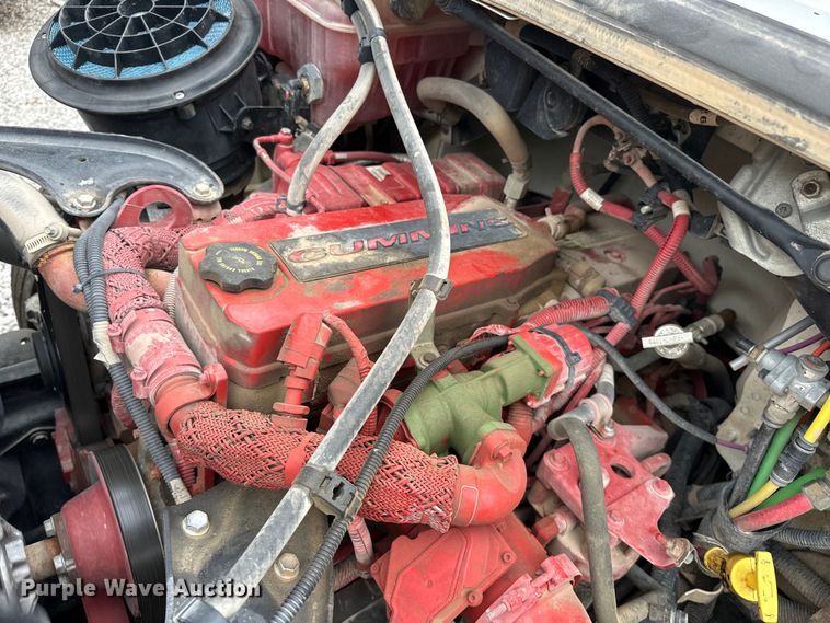 image for item EJ4450 2015 Freightliner  Business Class M2 bucket truck