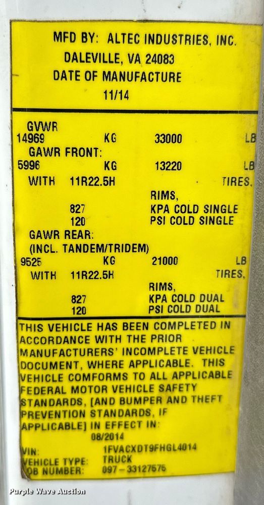 image for item EJ4450 2015 Freightliner  Business Class M2 bucket truck