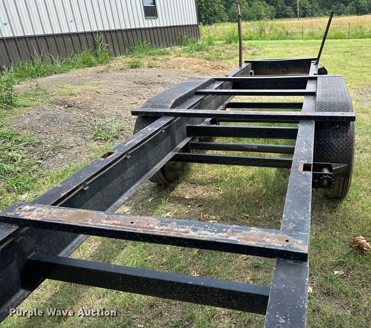 image for item EJ4451 2018 Road Boss pipe trailer