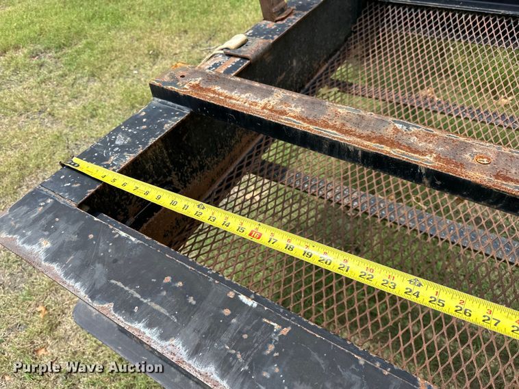 image for item EJ4451 2018 Road Boss pipe trailer