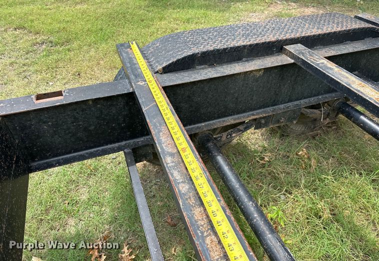 image for item EJ4451 2018 Road Boss pipe trailer