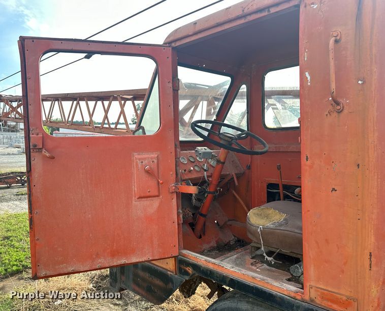 image for item EJ4455 Insley 156LH  crane