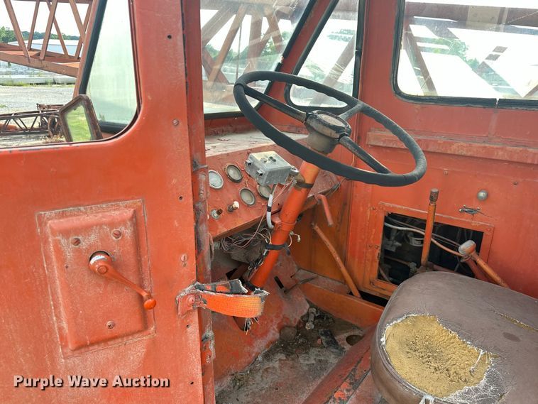 image for item EJ4455 Insley 156LH  crane