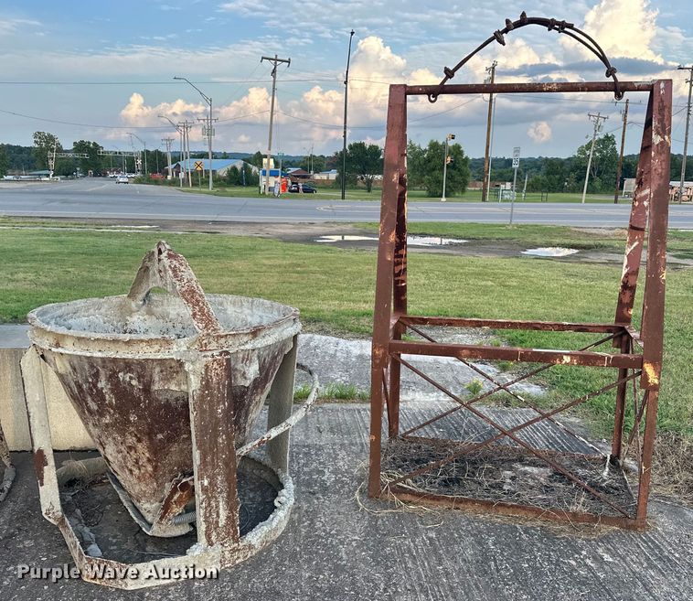 image for item EJ4456 Concrete equipment