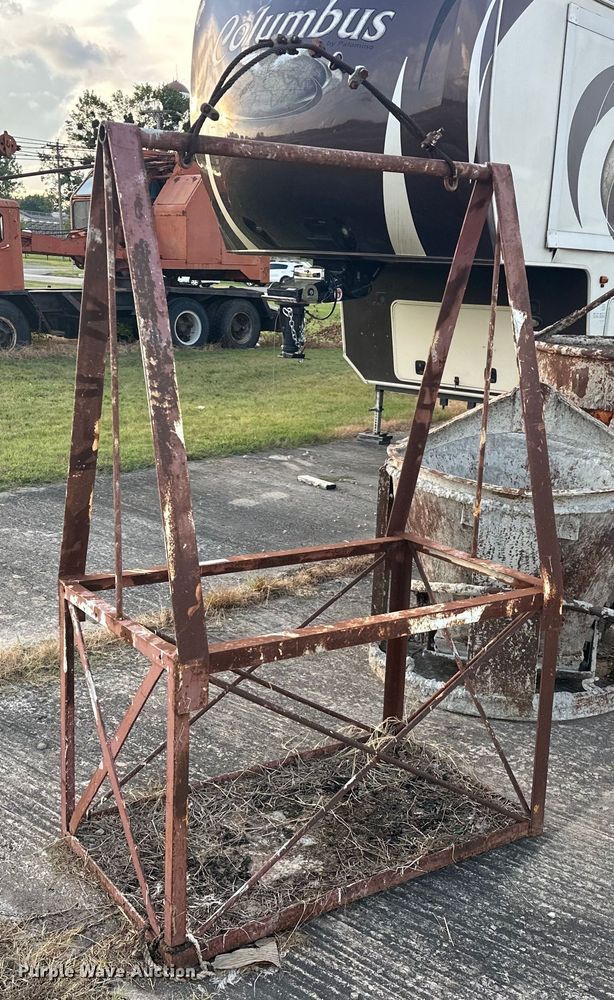 image for item EJ4456 Concrete equipment