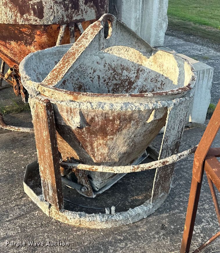 image for item EJ4456 Concrete equipment