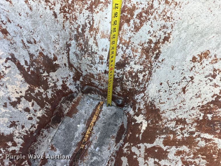 image for item EJ4456 Concrete equipment