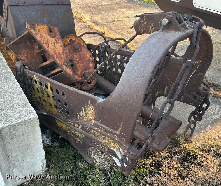 image for item EJ4458 Dragline bucket