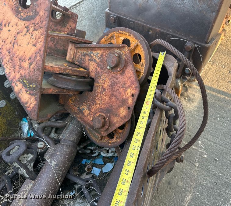 image for item EJ4458 Dragline bucket